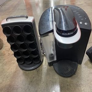 Keurig Machine and Pod Holder